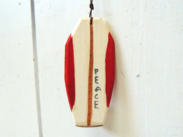 【PEACE】松田大児作・赤×アイボリー・木製・ミニサーフボード・オブジェ㉓