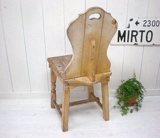 白いペンキの剥げた木製アンティーク・チェア/木製椅子　USA