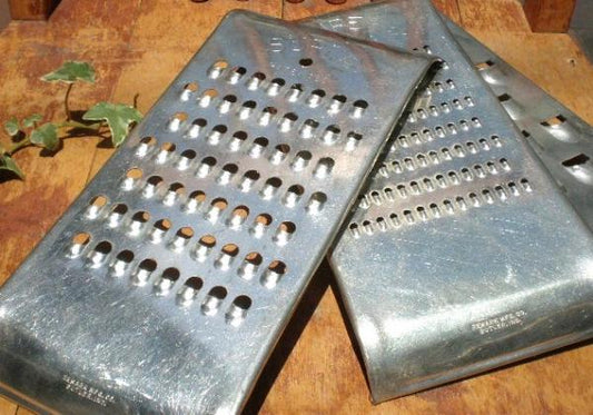 USA アンティーク・グレーター