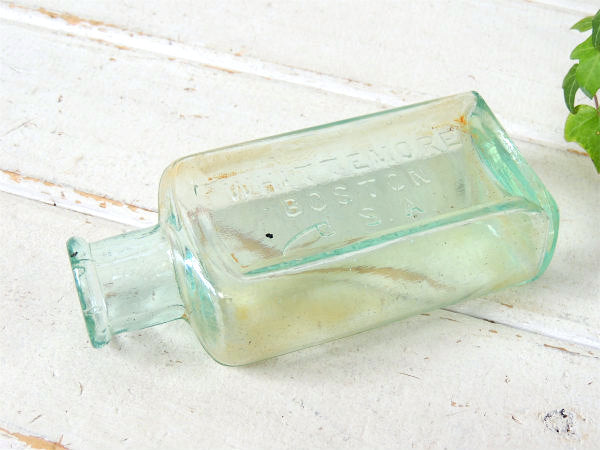 【WHITTEMORE】気泡たっぷり・シューポリッシュ・アンティーク・ガラスボトル・ガラス瓶