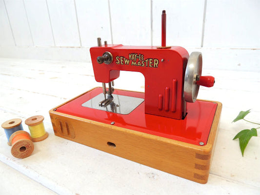 ドイツ製・SEW MASTER・レッドカラー・アンティーク・子供用 ミシン・トイミシン