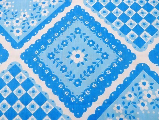 レトロな花柄・パッチワーク柄・レース付き・ヴィンテージ・USEDフラットシーツ