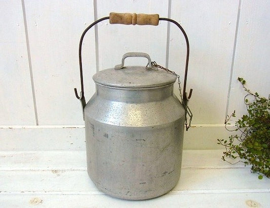 古いアルミ製のアンティーク・ミルク缶/ミルク容器 USA