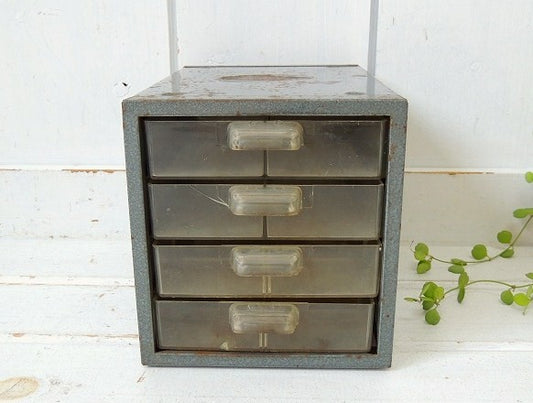 【CRAFTSMAN】クラフトマン・4段式・小さなヴィンテージ・チェスト/引き出し/工具箱