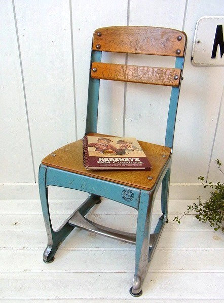 【AMERICAN SEATING】木製×スチール製・アンティーク・スクールチェア/子供イス