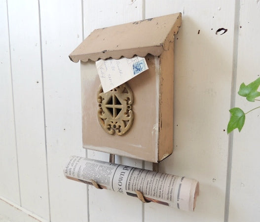 【Southern Fabricators】新聞受け付き・アンティーク・メールボックス/郵便受け