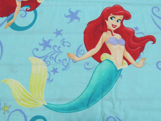 【リトルマーメイド】アリエル&ヒトデ柄・水色・ユーズドシーツ/キャラクター生地(フラットタイプ)