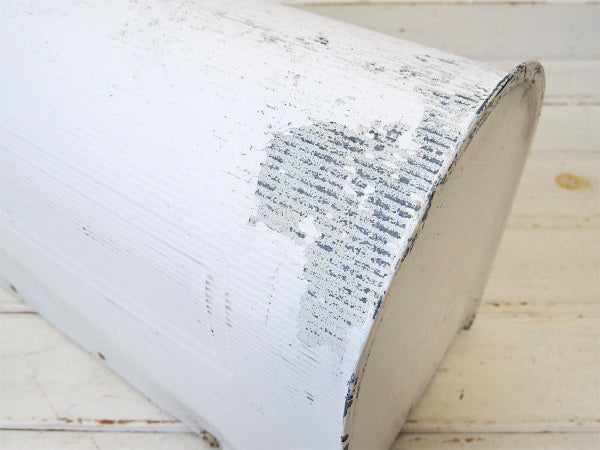 【U.S MAIL・44】USA・白色のブリキ製・ヴィンテージ・メールボックス/ポスト/郵便受け