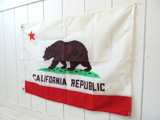 【CALIFORNIA】大きな・カリフォルニア州旗・グリズリー・フラッグ・USA