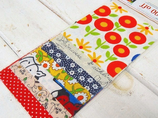 USA!カラフルポップ・ヴィンテージ・ファブリック・10cm角はぎれ・7枚セット/生地 USA