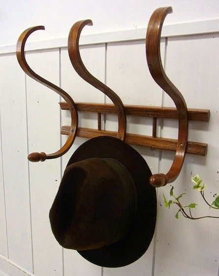 3連の木製・曲げ木・ヴィンテージ・ハットラック/コートフック/ウォールフック USA