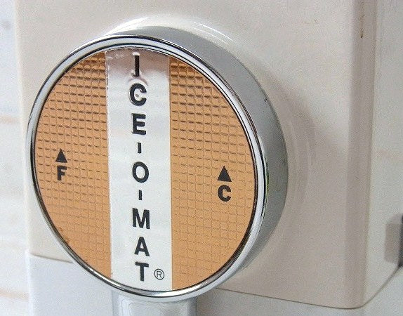 【ICE-O-MAT】ホワイト・手動式・50'sヴィンテージ・アイスクラッシャー USA