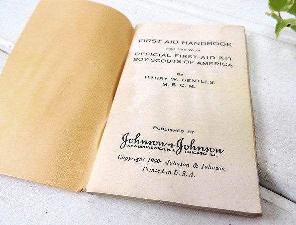 【FIRST AID HANDBOOK/1940’s】アンティーク印刷物・ハンドブック・ノベルティ