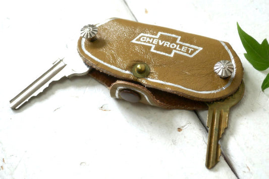 【シボレー】アメ車・ニューヨーク・NY・ヴィンテージ・革・レザーキーケース・鍵2本付き
