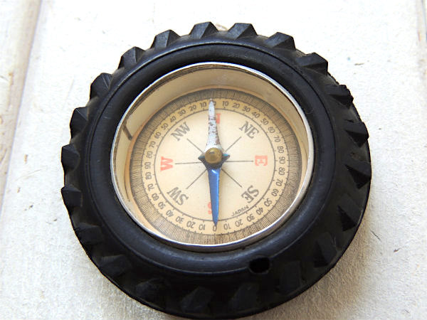 タイヤ型 方位磁石 アメリカンビンテージ アルミ製 Compass コンパス モーター系 ジャンク品