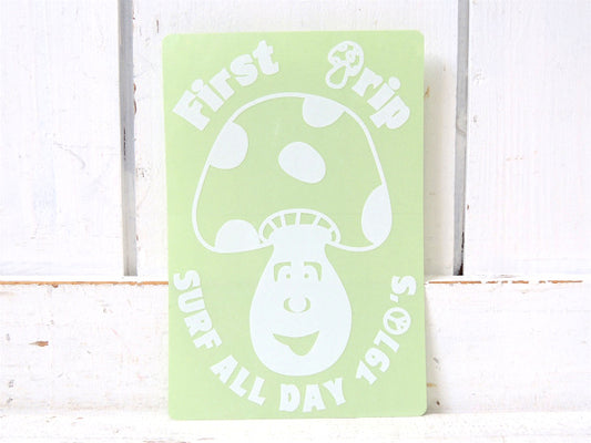 FirstTrip ファースト トリップ・オリジナル・キノコ ステッカー ホワイト 屋外用・防水