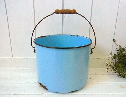 水色・アンティーク・ホーローバケツ・木製ハンドル USA