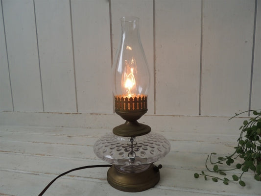 オイルランプ型・ガラス×真鍮製・アンティーク・テーブルランプ・デスクランプ・照明・ハリケーンランプ