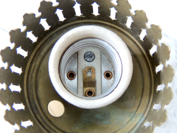 オイルランプ型・ガラス×真鍮製・アンティーク・テーブルランプ・デスクランプ・照明・ハリケーンランプ