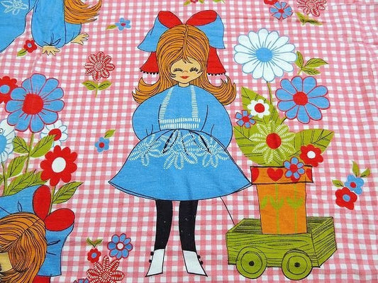 レトロポップな女の子&花柄・ヴィンテージ・ベッドスプレッド/ベッドカバー/ファブリック USA