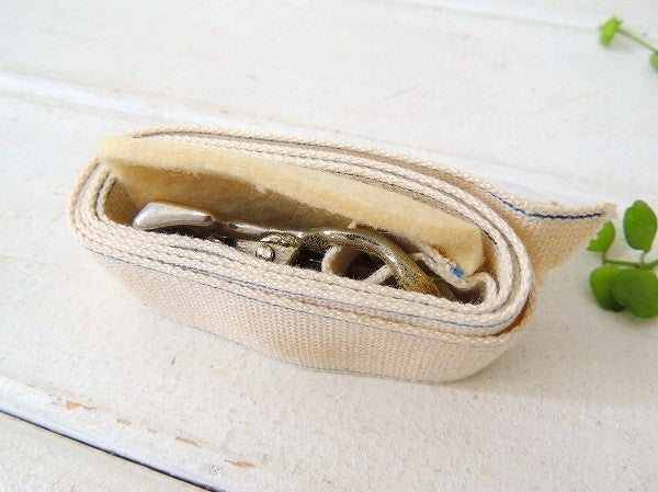 【ジョンソン&ジョンソン/TOURNIQUET(止血帯)/金具/紙箱】メディスンパッケージ/US