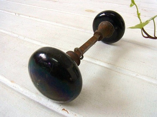 黒いガラス製×アイアン製・アンティーク・ドアノブ USA