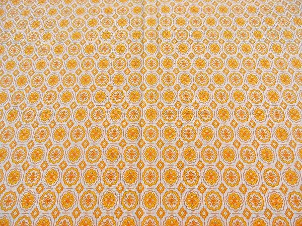 オレンジ色のレトロな花柄・デッドストック・ヴィンテージ・ファブリック/生地 USA