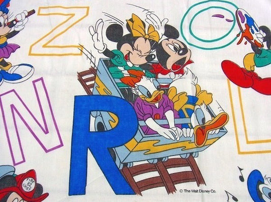 【ミッキー&フレンズ】アルファベット柄・ヴィンテージ・USEDフラットシーツ USA