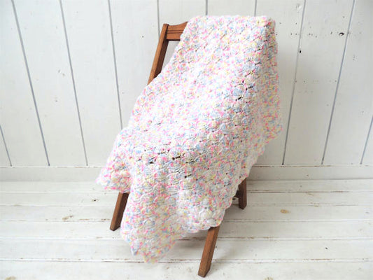 パステルカラー・ハンドメイド・モチーフ編み・ヴィンテージ・ブランケット/ひざ掛け USA