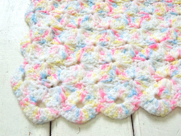 パステルカラー・ハンドメイド・モチーフ編み・ヴィンテージ・ブランケット/ひざ掛け USA