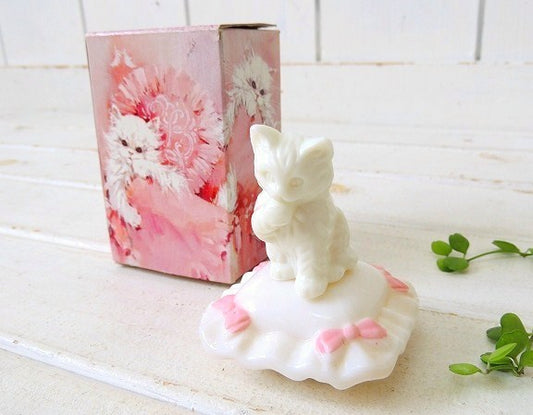 【AVON】エイボン・クッションに座った可愛いネコ・アンティーク・箱付き・コロンボトル/香水瓶