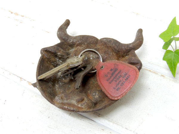 【雄牛】アイアン製・アンティーク・灰皿&ポケットチェンジ・トレイ/マネートレイ