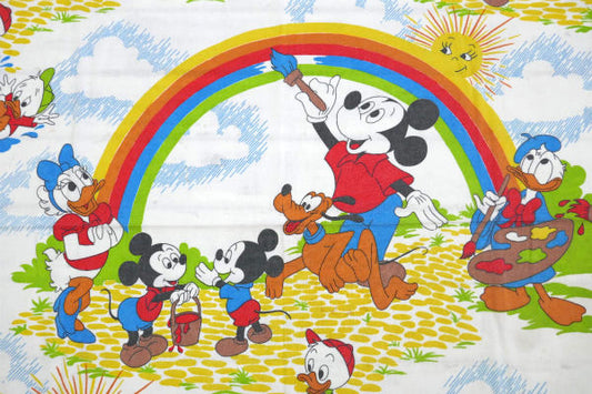 ミッキー&フレンズ カラフル レインボー 虹 ヴィンテージ ユーズドシーツ(フラットタイプ) USA