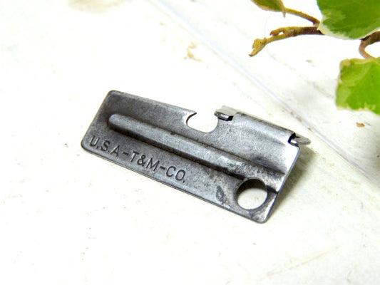 【U.S.A. -T&M-CO】ヴィンテージ・缶切り・キーホルダー・ミリタリー・アウトドア・キャンプ