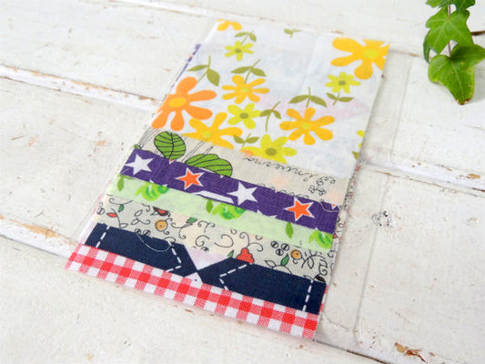 USA・ポップな花柄×ドット柄・ヴィンテージ・ファブリック・10cm角・はぎれ7枚セット/生地