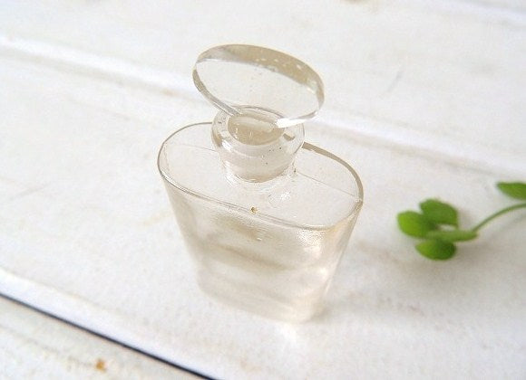 気泡入りのガラス製・小さなアンティーク・香水瓶/パヒュームボトル USA