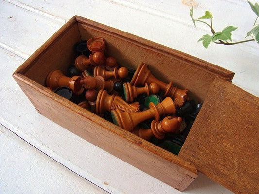 chess チェス 木箱入り アンティーク チェス 駒 USA