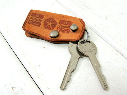 【クライスラー・アメ車・コルドバ・1970's~】ヴィンテージ・革・レザーキーケース・鍵2本付き