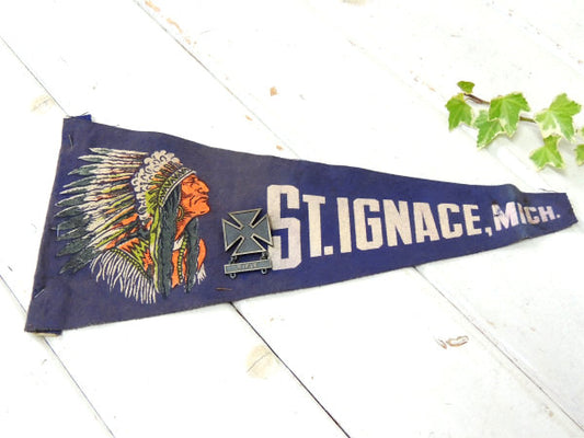 1950's・インディアン・ミリタリー ヴィンテージ・ペナント・壁飾り・勲章バッジ付き