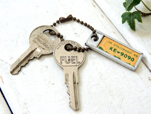 【1969s・コロラド州】ナンバープレート型・ヴィンテージ・キーホルダー・鍵2本・FUEL