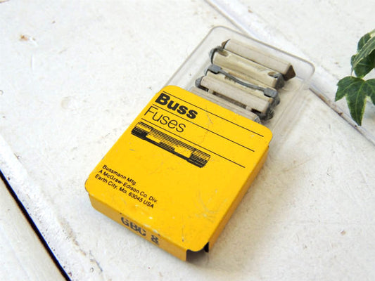 【Buss Fuses・イエロー】 スモールサイズ・ヴィンテージ・ヒューズ缶・パーツ入り・USA