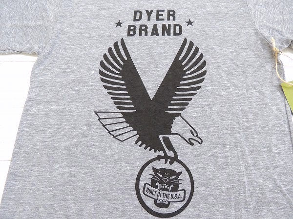 【DYER BRAND】ダイアーブランド“イーグル”Tシャツ&ステッカー/S/グレー