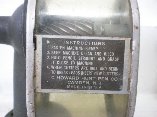 【BOSTON社】アンティーク・ペンシルシャープナー/鉛筆削り USA