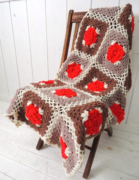 お花の立体モチーフ編み・ハンドメイド・アンティーク・ブランケット/ひざ掛け USA