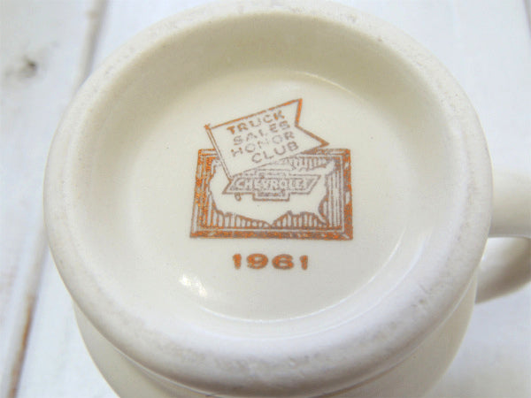 CHEVROLET・トラック・1938y シボレー・陶器製・ノベルティ・ビンテージ・マグカップ