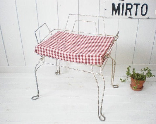 白色のアイアン製・アンティーク・チェア/イス USA