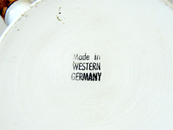 【西ドイツ製・H↓】美しいデザイン・白磁・ヴィンテージ・陶器製・ポッタリー・片手鍋・木製ハンドル