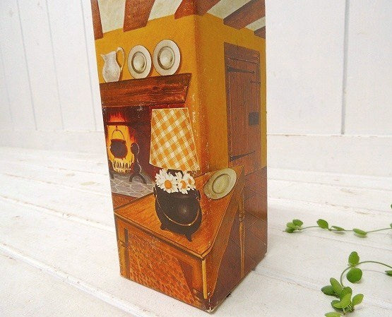 【AVON】アンティークな花柄リボン付きランプ型・ヴィンテージ・箱付き・コロンボトル/瓶