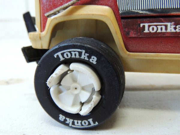【Tonka・トンカ】ピックアップ・トラック・アメ車・ヴィンテージ・ブリキ自動車