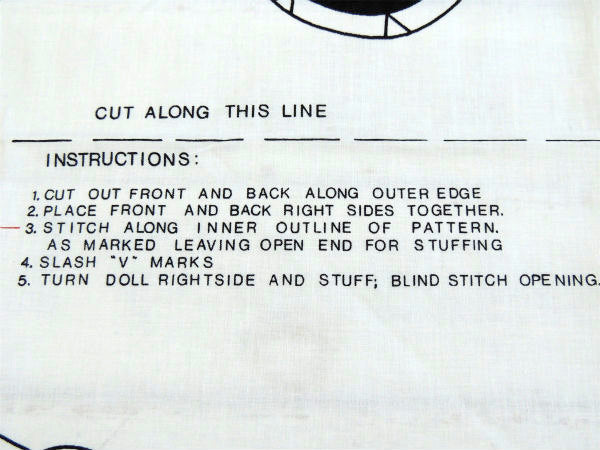 【ミニーマウス】ぬいぐるみ・ピロードール・デッドストック・ヴィンテージ・パネル生地/ファブリック